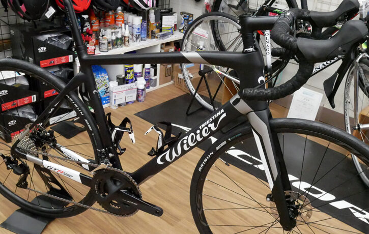 Wilier_GTR_team_Disc105_BK_2021