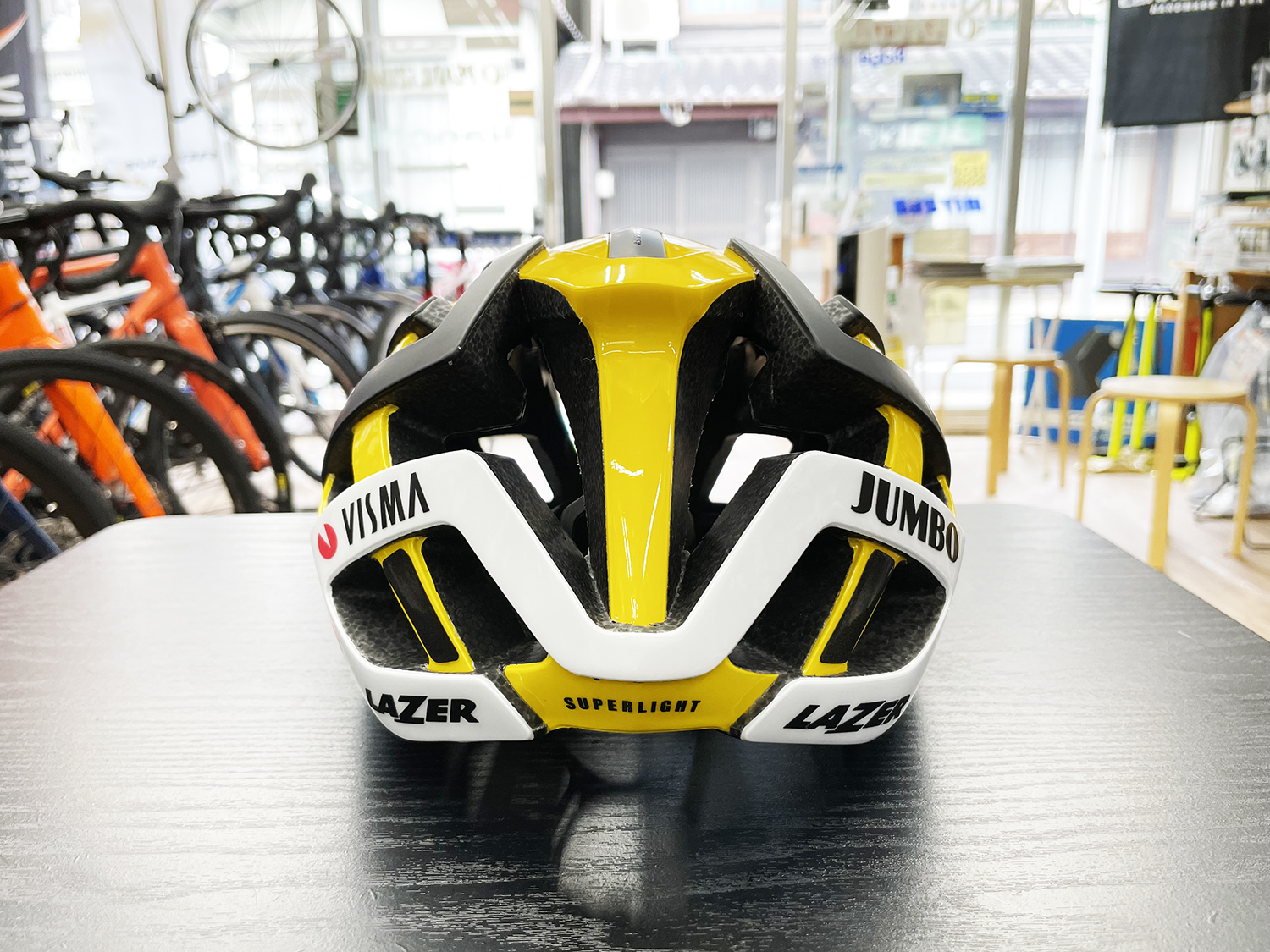 LAZER ヘルメット Genesis チームJumbo Visma のNewカラー入荷！ スポーツサイクル ウエキ｜ SPORT