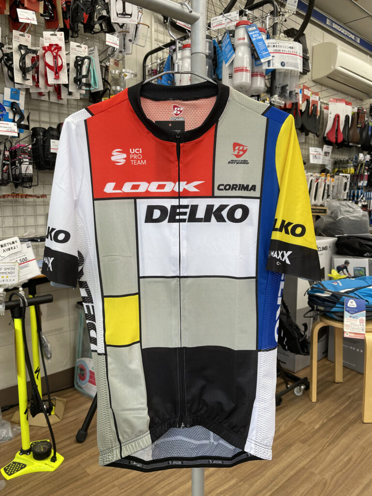 LOOK 限定サイクルジャージ 1985レプリカアパレルが入荷しました 