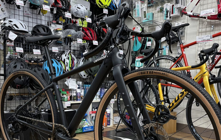 CANNONDALE_TOPSTONE4_BK_2022