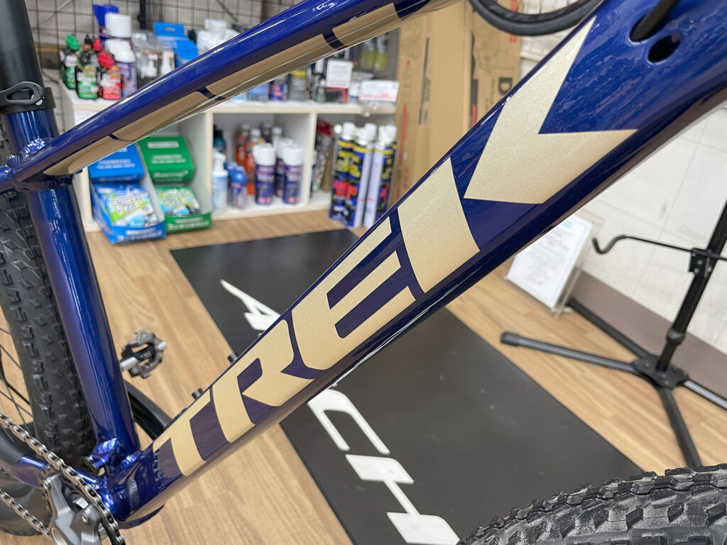 TREK_X-Caliber_8_HexBlue