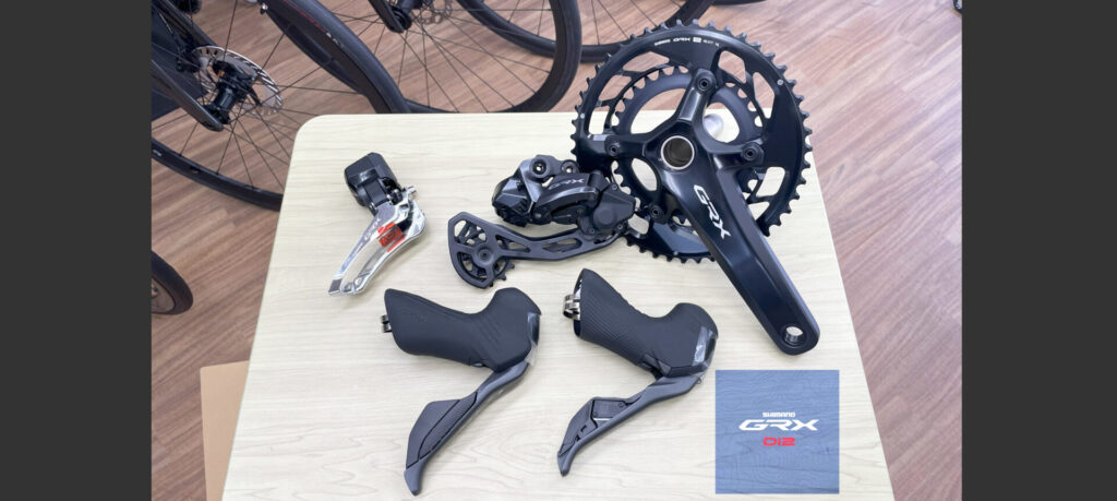 SHIMANO_GRX_Di2_RX825_12speed_2024_top