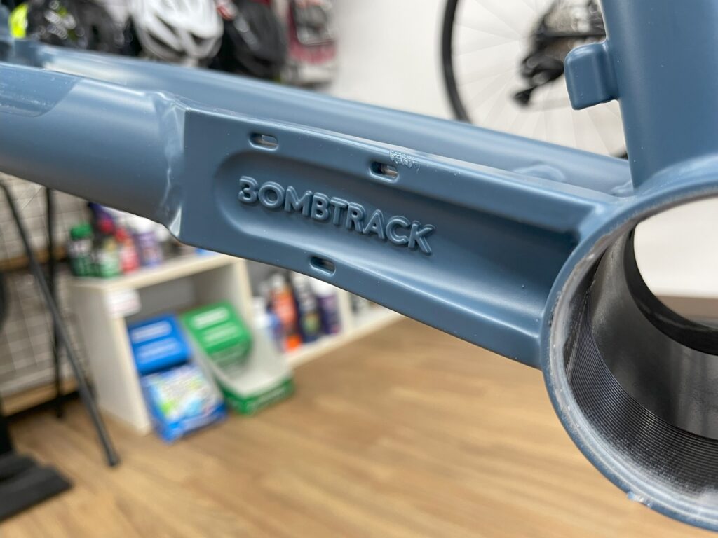 BOMBTRACK_HOOK_EXT_BL_MATTE_TEAL