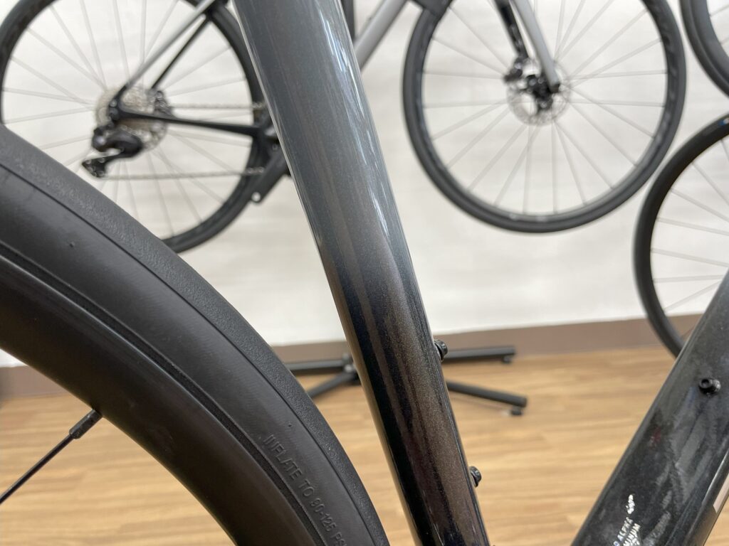 TREK_Emonda_ALR_5_Grey_Fade