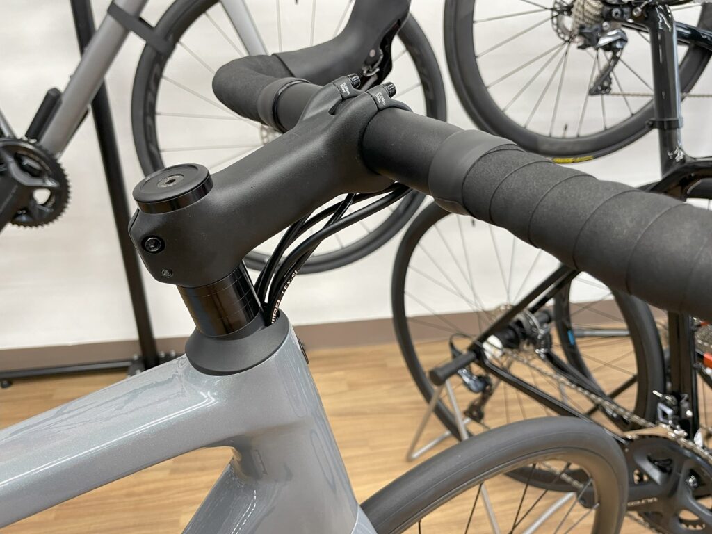 TREK_Emonda_ALR_5_Grey_Fade