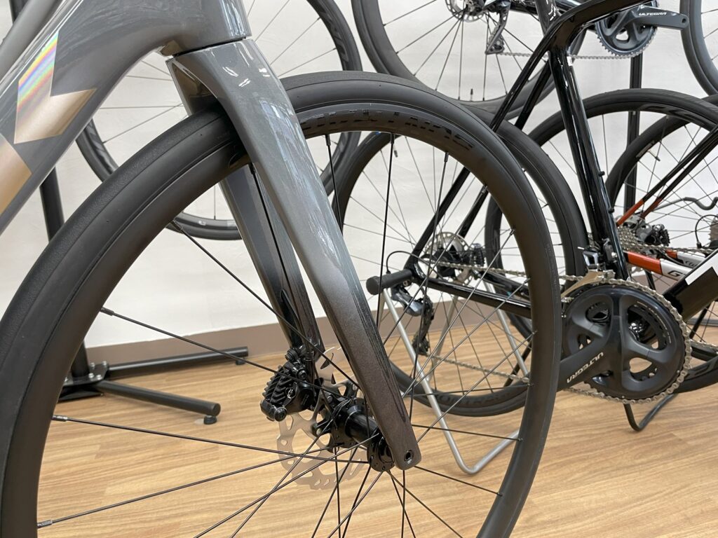 TREK_Emonda_ALR_5_Grey_Fade