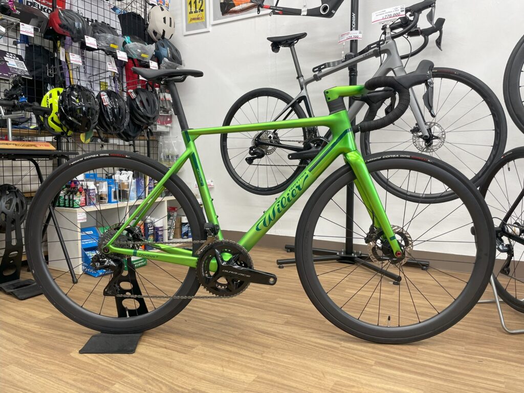 Wilier_ VERTICALE_SLR_ HULK_GREEN_2024