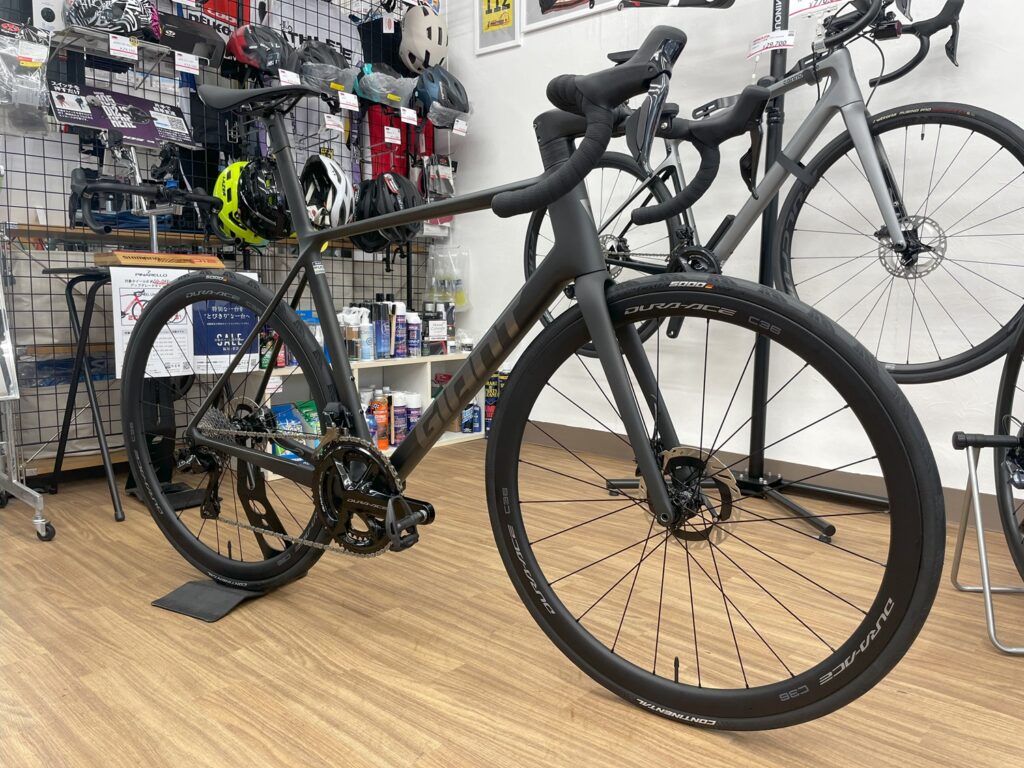 GIANT 第10世代 TCR Advanced SL x R9200系DURA ACE をご注文いただき 
