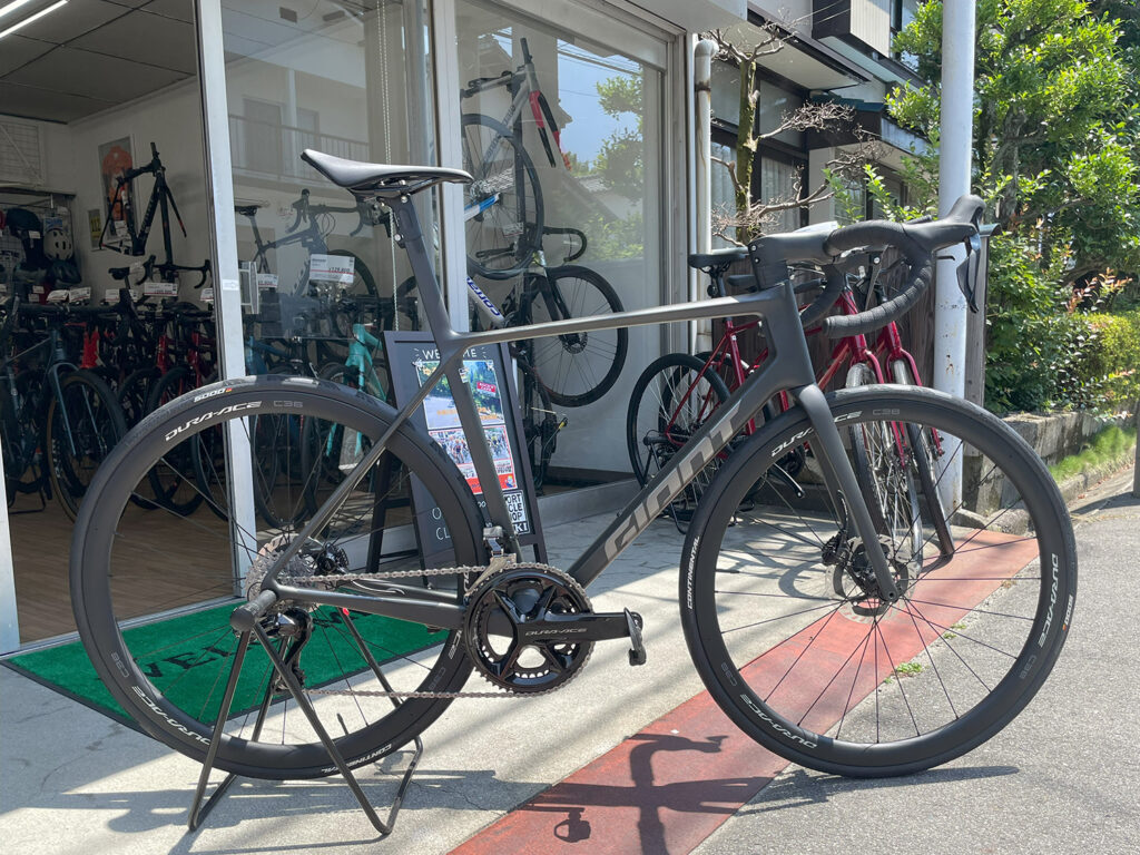 GIANT 第10世代 TCR Advanced SL x R9200系DURA ACE をご注文いただき 