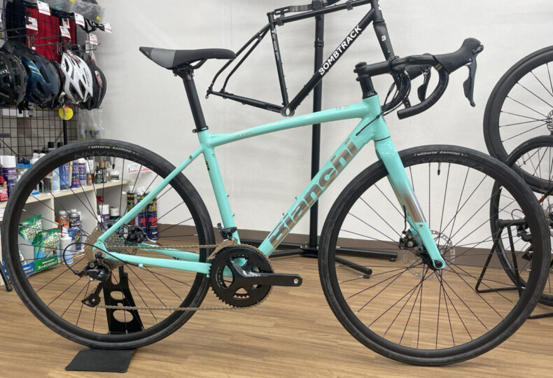 Bianchi VIA NIRONE 7 Discが入荷しました！ – スポーツサイクル ウエキ｜ SPORT CYCLE UEKI