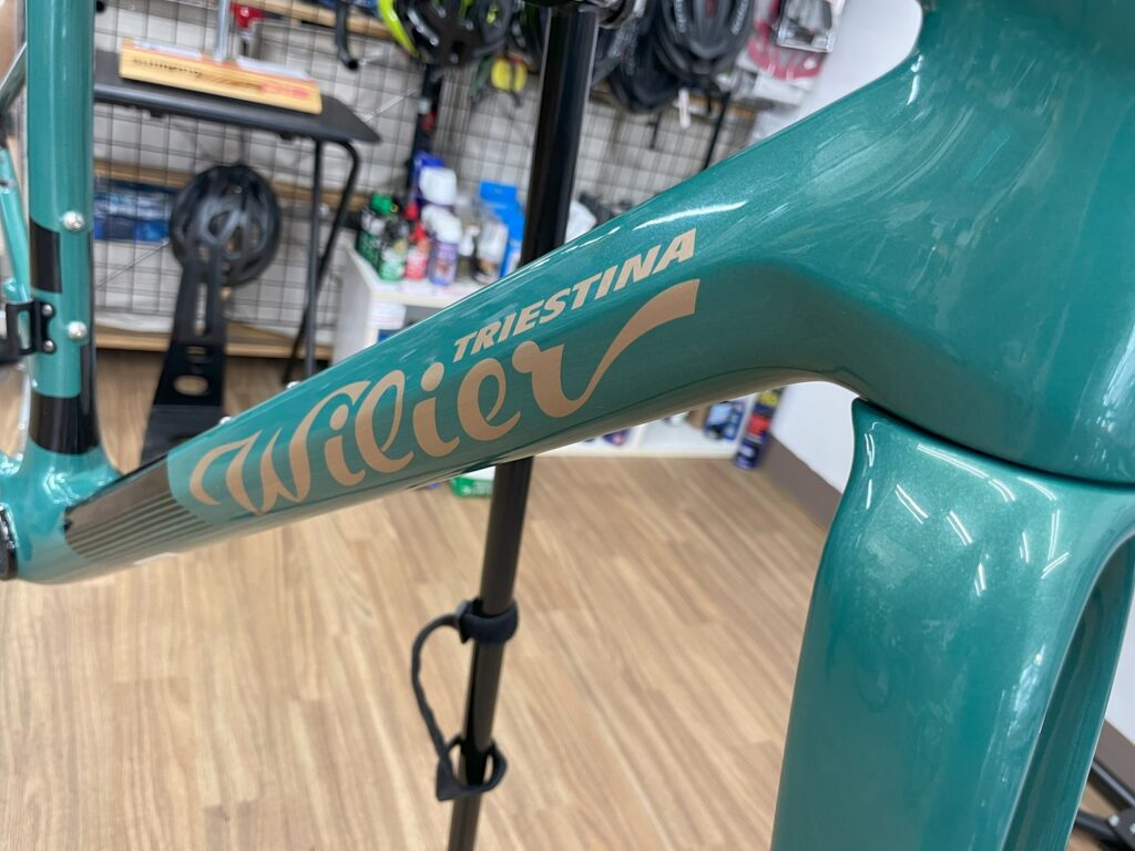 Wilier_GARDA_G42GREEN_GOLD