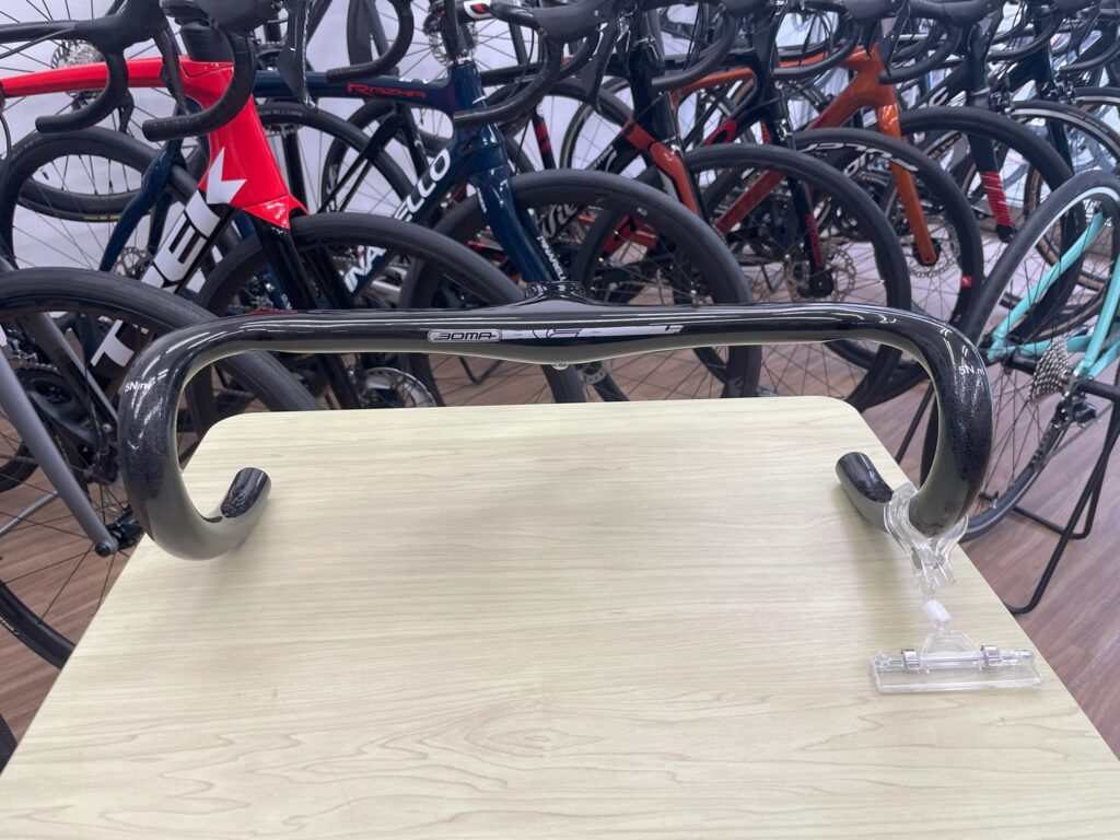 BOMA STH-01 ステム一体型フルカーボンハンドル 入荷しました