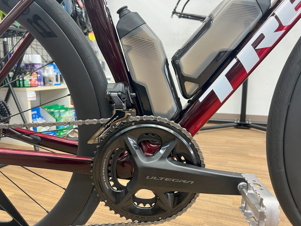 TREK_Madone_Gen8_Carbon_Red_Smoke