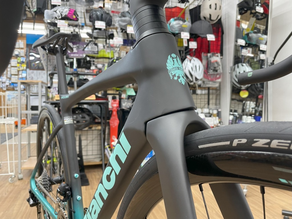 Bianchi_SPECIALISSIMA_RC_DURA-ACE_Di2_12sp_YTB42W