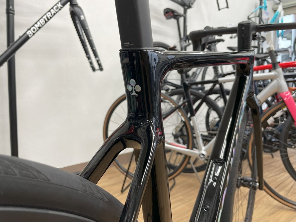 COLNAGO_V4Rs_ULTEGRA_NERO_CC01_Handlebar