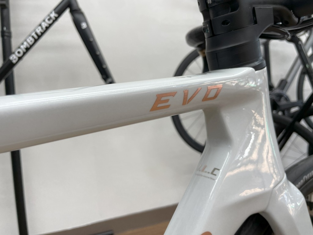 GUSTO_COBRA_EVO_Disc_ELITE_WHITE_105