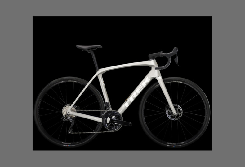 TREK_Domane_SL6_Gen4_LunarSilver_top