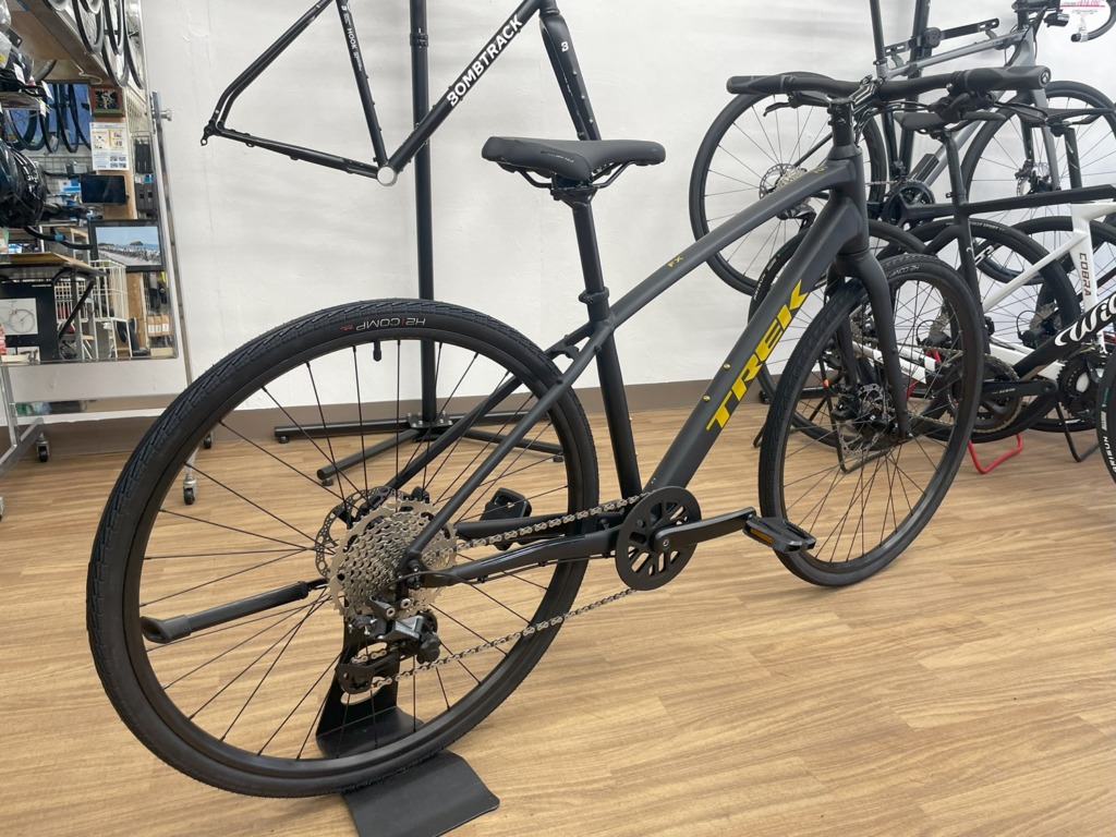 TREK_FX2_Gen4_ Matte_Trek_Black