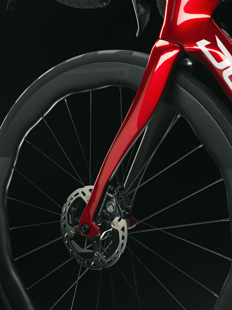 PINARELLO_DOGMA F_Starry_Red