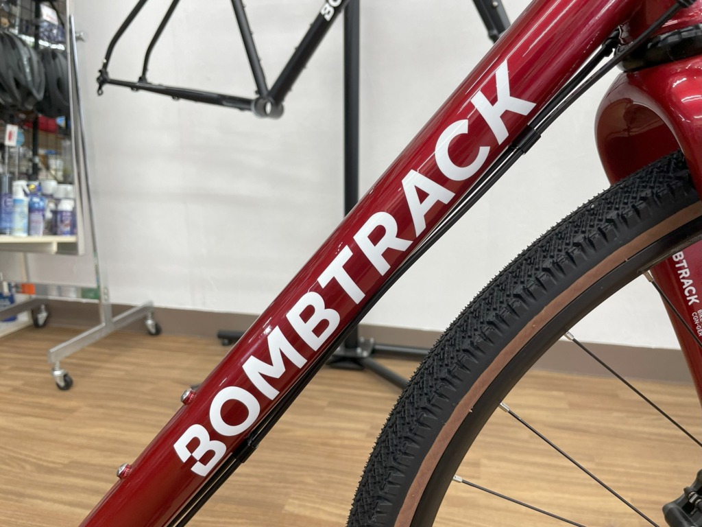 BOMBTRACK_HOOK_GRX_10s_METALLIC_RED