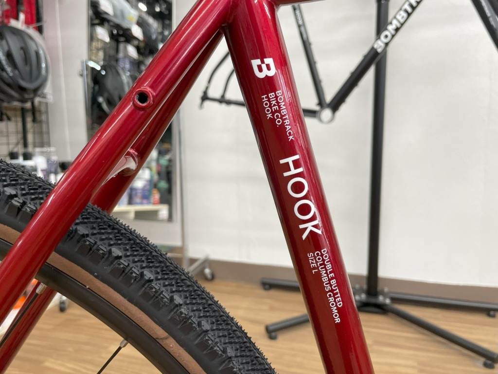 BOMBTRACK_HOOK_GRX_10s_METALLIC_RED