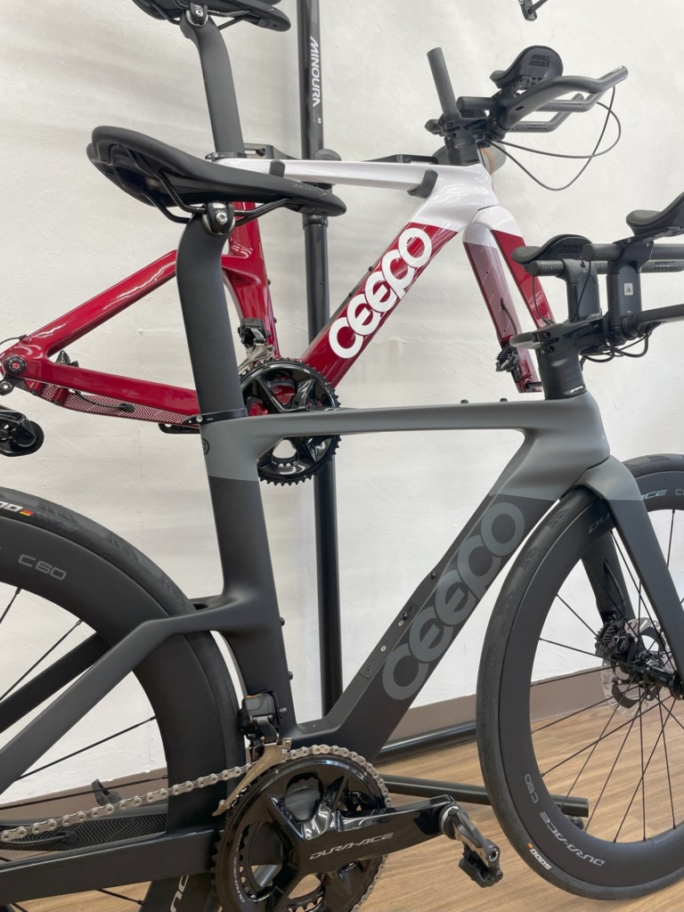 CEEPO_KATANA_2025_Glay-Black_Red-White