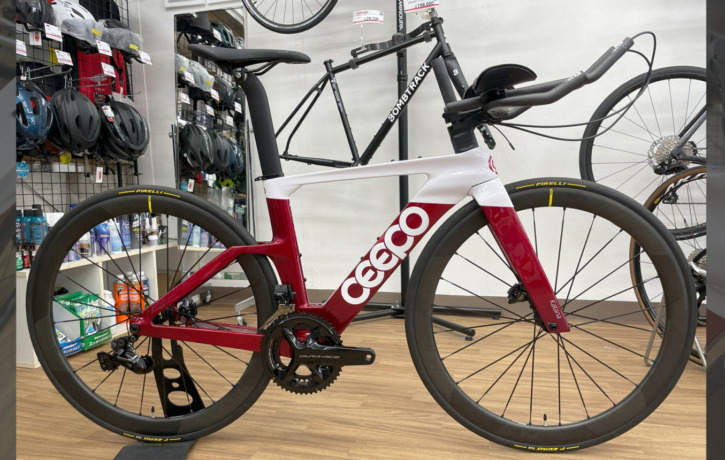CEEPO_Katana_2025_Candy-Red_White