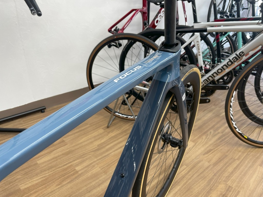 FOCUS_IZALCO_MAX_2025_フレームセット_blue