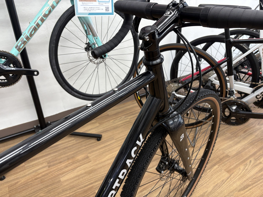BOMBTRACK_HOOK_GRX_10s_完成車_BLACK