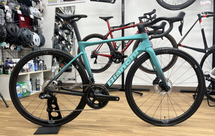 Bianchi_Specialissima_PRO_ULT_Di2_MW