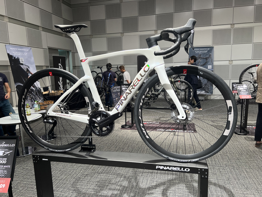 PINARELLO_NEW_F7_H210_ALABASTER_WHITE_SHINY