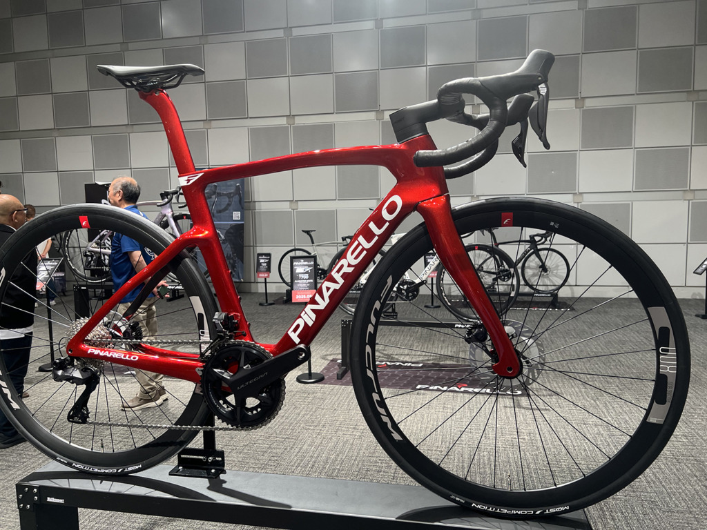 PINARELLO_NEW_F7_H211_STARRY_RED_SHINY