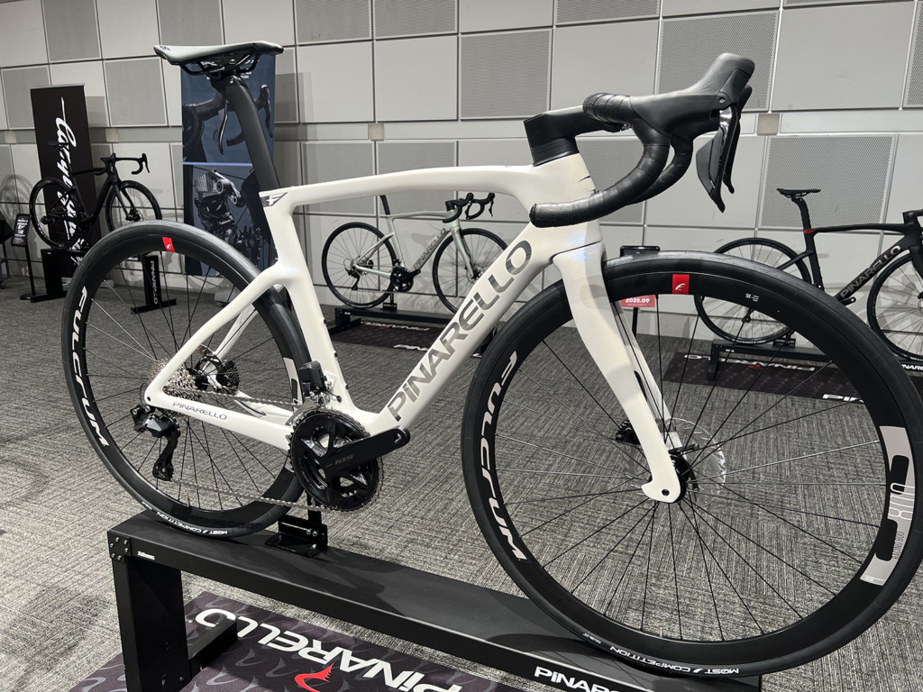 PINARELLO_NEW_F5_H231_ALABASTER_WHITE_SHINY