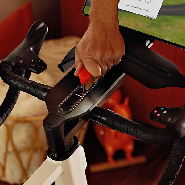 Wahoo_ZWIFT_RIDE_with_KICKR_CORE_2