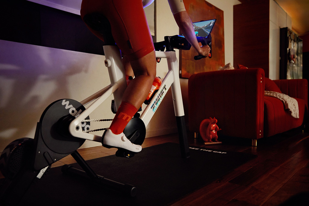 Wahoo_ZWIFT_RIDE_with_KICKR_CORE_2