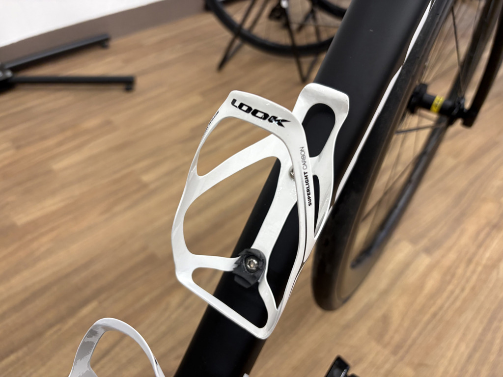 LOOK_795_BLADE2_RS_アイコニックR9270組
