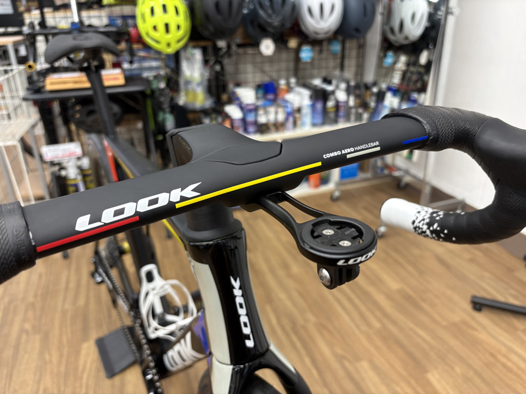 LOOK_795_BLADE2_RS_アイコニックR9270組