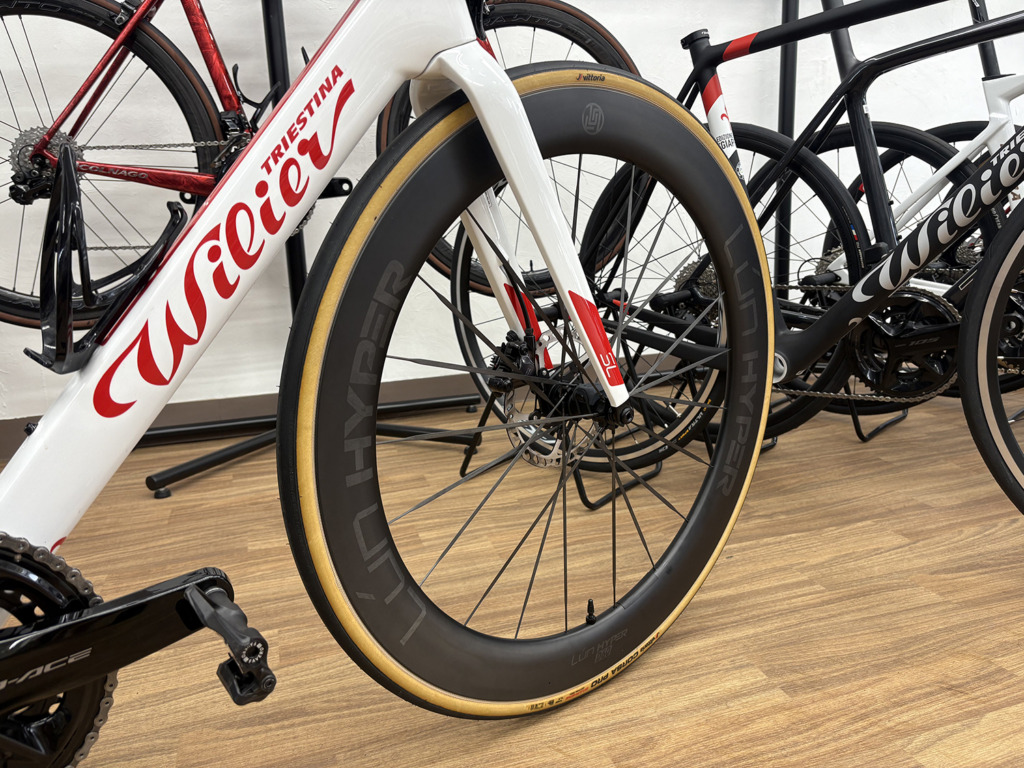 LUN_HYPER_5_D60_レーザーロゴ_カーボンホイール_Wilier_FILANTE_SL