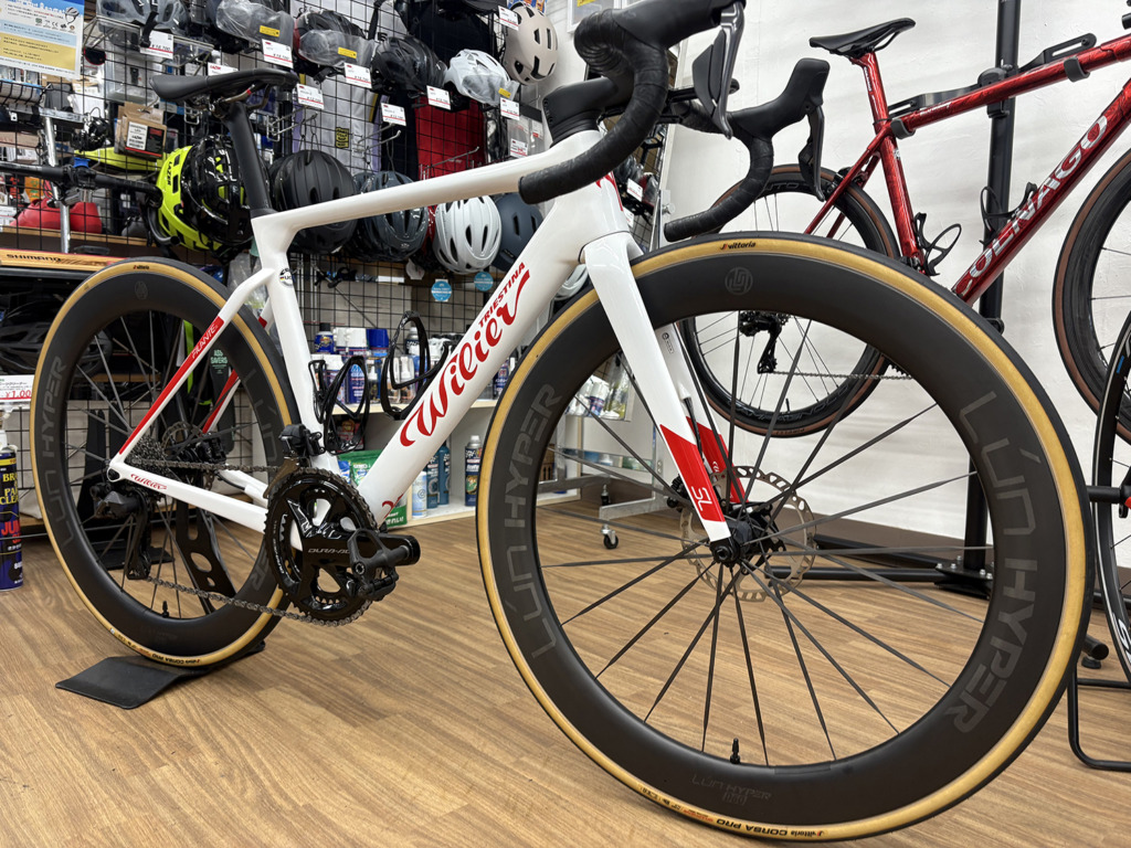 LUN_HYPER_5_D60_レーザーロゴ_カーボンホイール_Wilier_FILANTE_SL