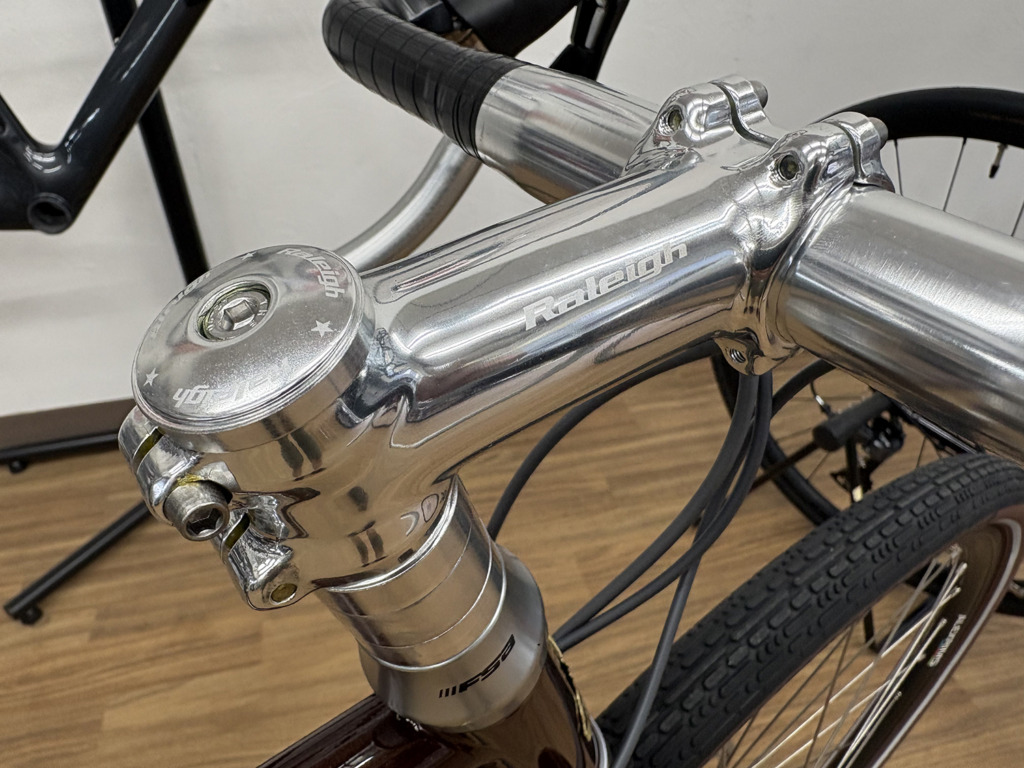 Raleigh_CR-DC_ブラウンブラック_