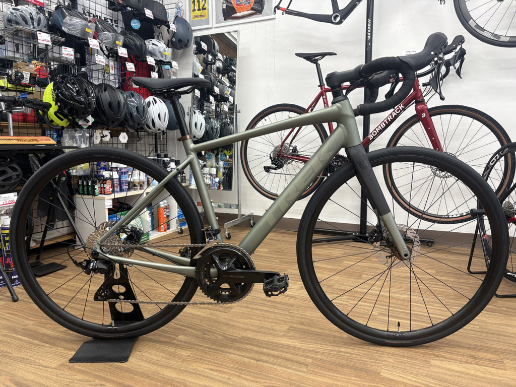 TREK_Domane_AL5_Gen4_LichenGreen