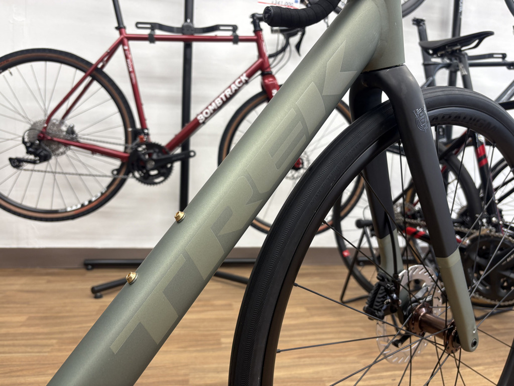 TREK_Domane_AL5_Gen4_LichenGreen