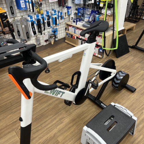 Wahoo_ZWIFT_RIDE_with_KICKR_CORE_2_top2