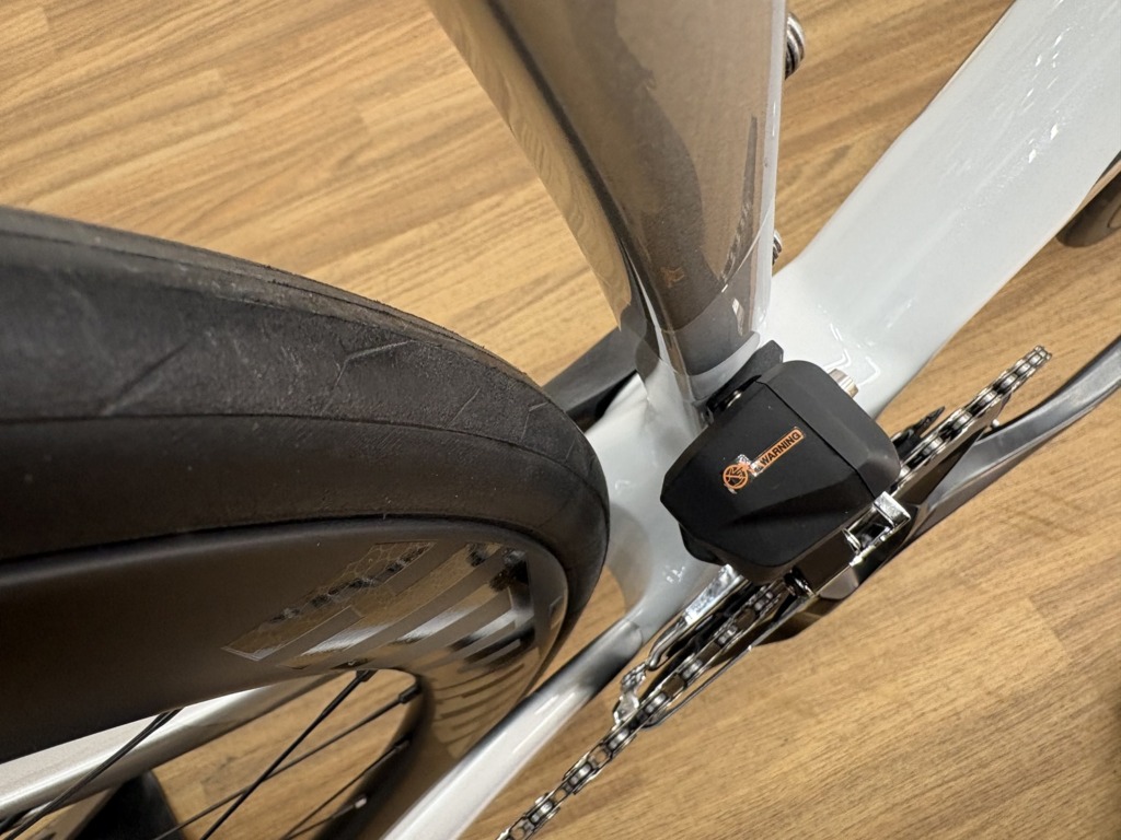 GUSTO_GTR_SPORT_TE_Peal-White