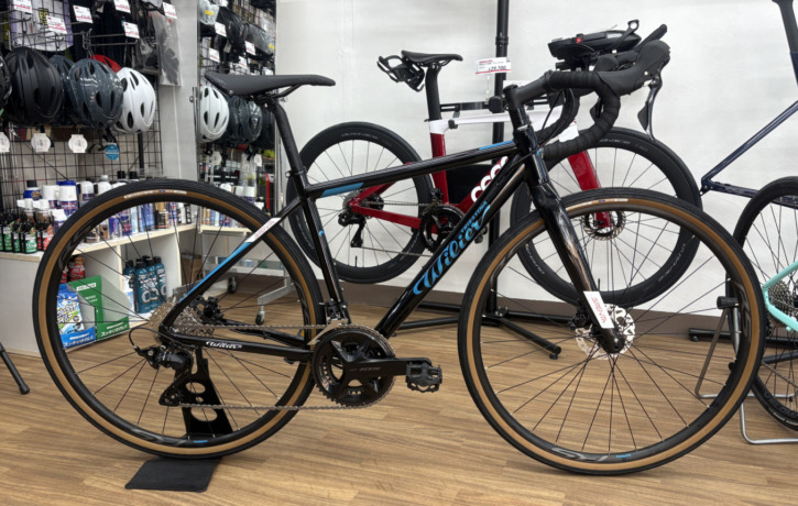 Wilier_BRENTA_BlackBlue