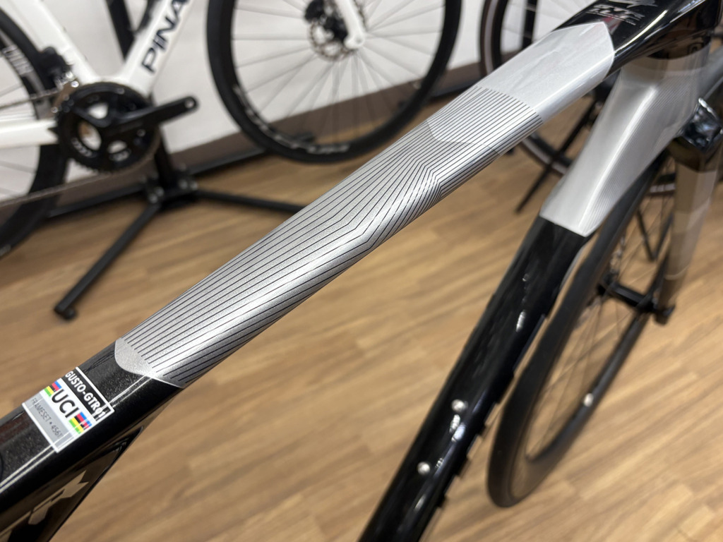 GUSTO_GTR_SPORT_TE_105_JET-BLACK