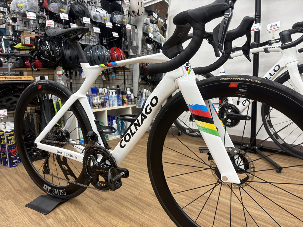 COLNAGO_Y1Rs_R9270-DURA_YSWC