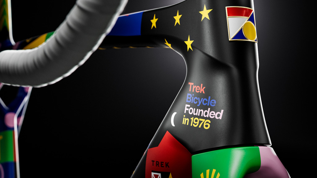 2026_P1_ICON_1st_50th_Lifestyle_DS_Headtube_2