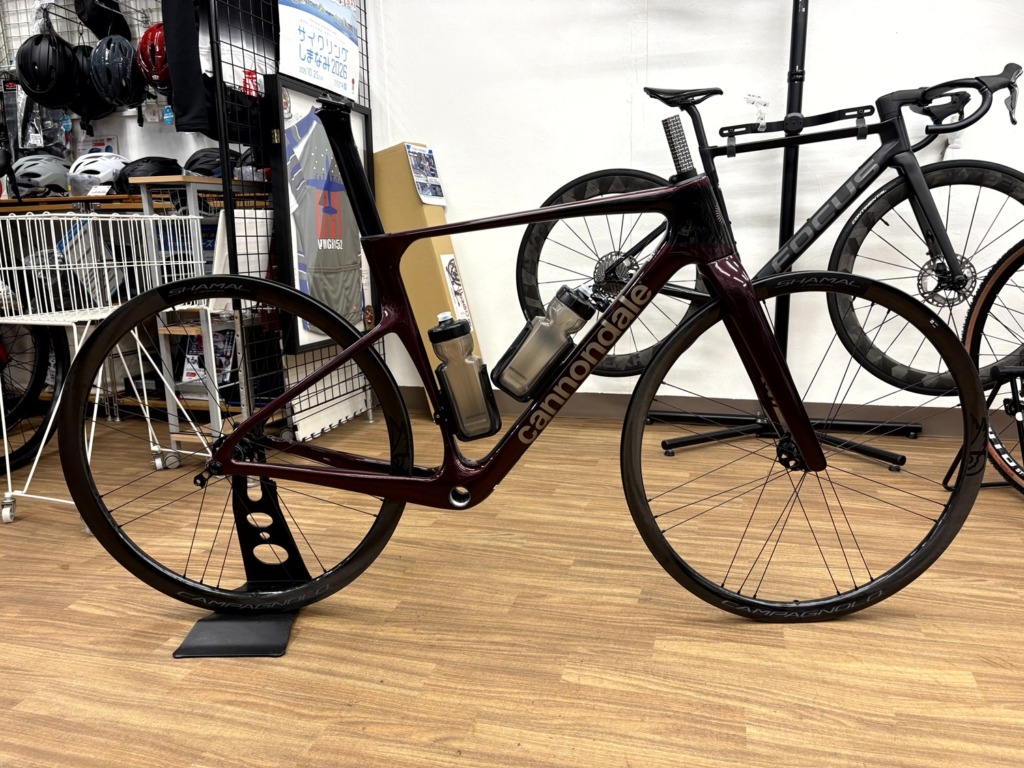 CANNONDALE_SuperSix_EVO_Frameset_Cherry-Lacquer