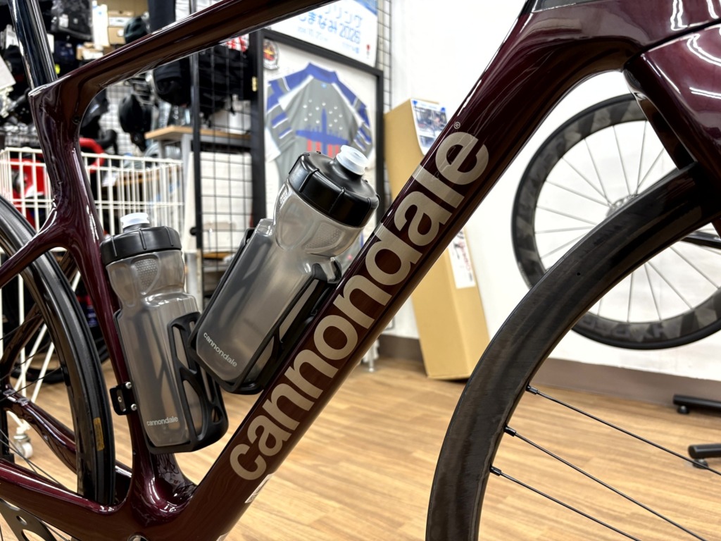 CANNONDALE_SuperSix_EVO_Frameset_Cherry-Lacquer